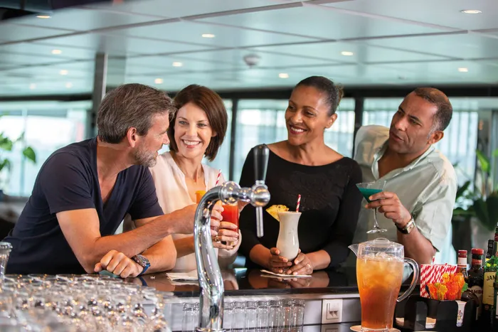 The Horizon Bar & Lounge