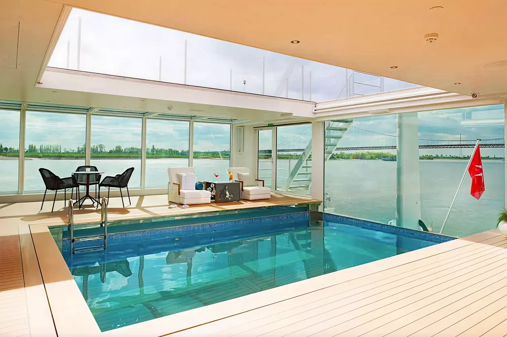 Indoor pool with retractable roof